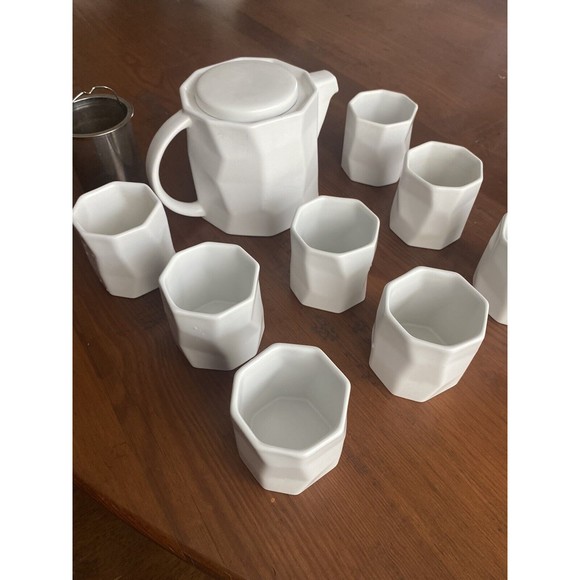 Teavana 32oz White Potter's Mark Ceramic Teapot Set w/ 8 Tea Cups / Infuser - Picture 9 of 12